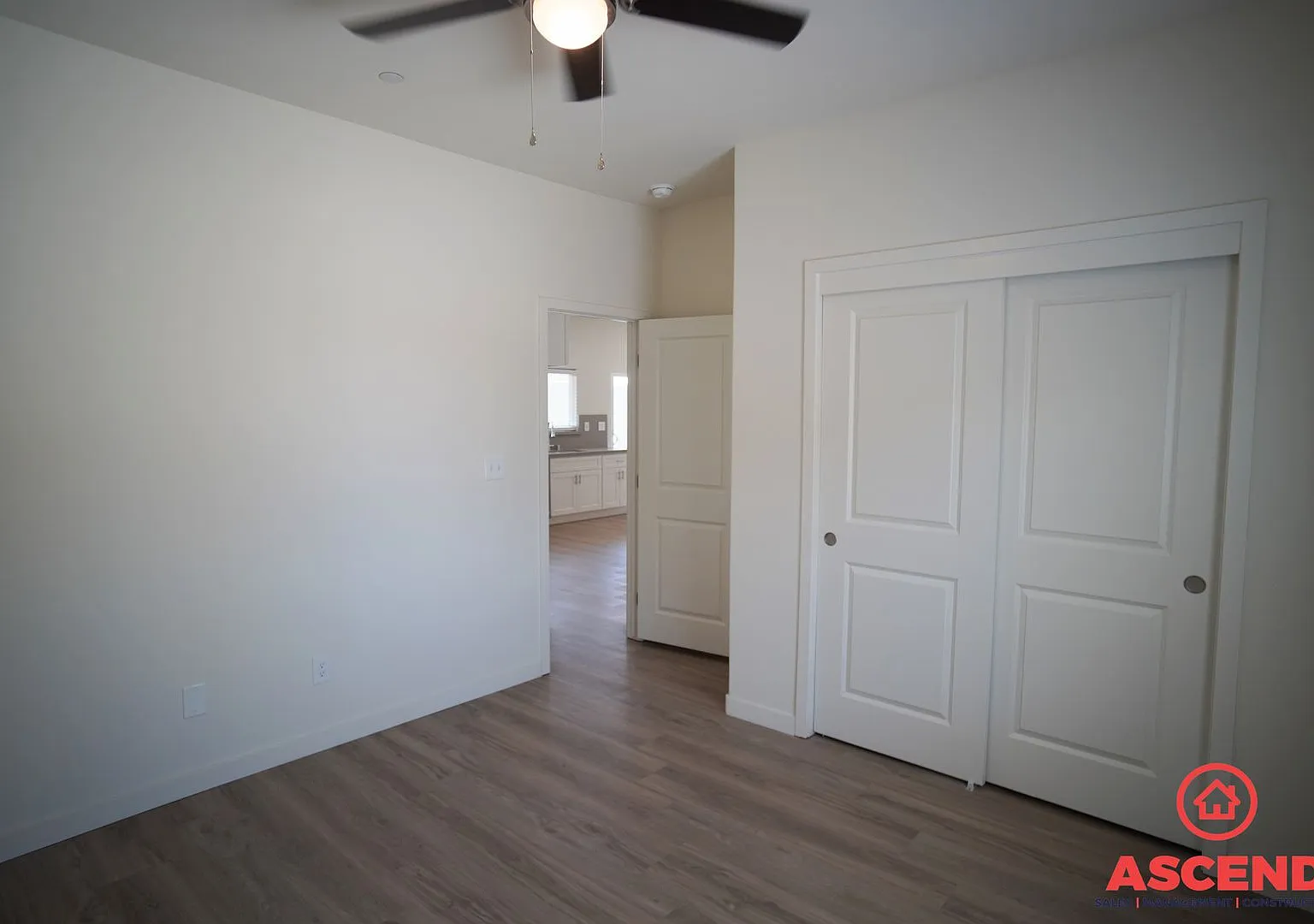 8509 Grandy St — Photo 3