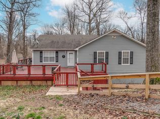 122 Blue Lake Cv, Lake Cormorant, MS 38641