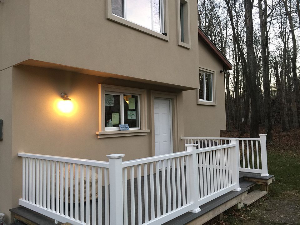 2nd image of 2730 Bonnyview Ln