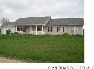 1901 Long Ln, Eldon, MO 65026