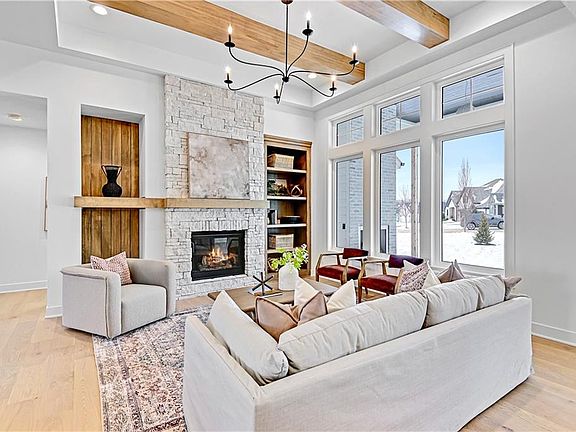 4th image of 11327 W 170th Ter