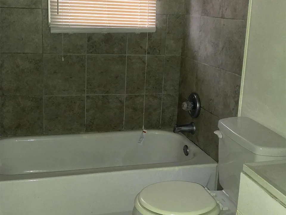 Full bath