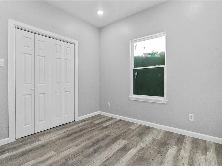 3512 Hamilton Ave — Photo 14