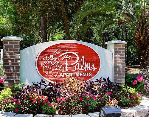 The Palms Apartments Photo 1