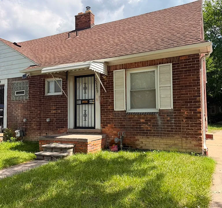20209 Moross Rd