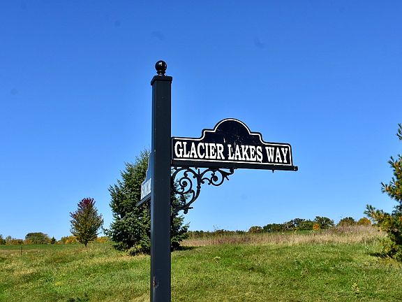 5th image of 7514 Glacier Lake Way