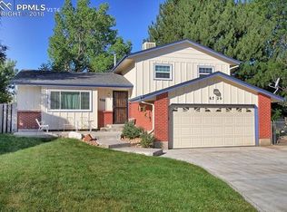 6720 Snowbird Pl, Colorado Springs, CO 80918