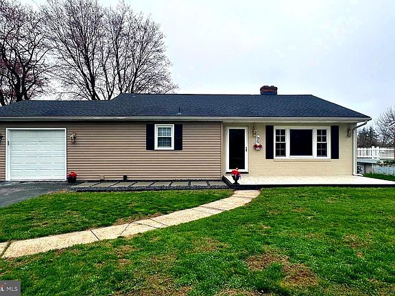 4th image of 1312 Whiteford Rd