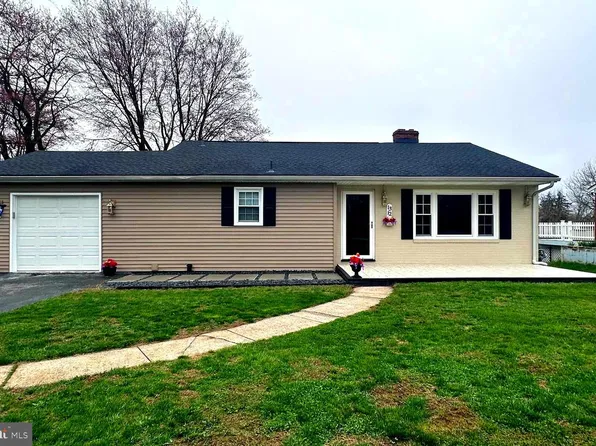 1312 Whiteford Rd, York, PA 17402