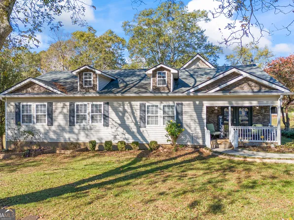 631 State St, Commerce, GA 30529