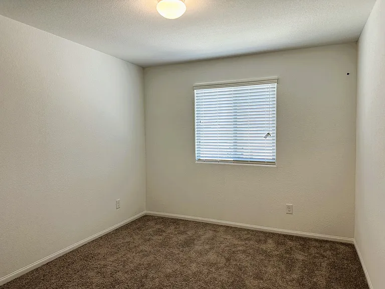 7631 Dewey Dr — Photo 7