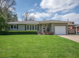 814 SE Sherman Dr, Ankeny, IA 50021