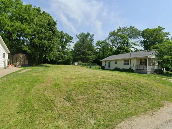 217 Montgomery Ave, Mt Sterling, KY 40353