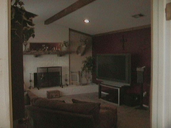 MAIN LIVINGROOM