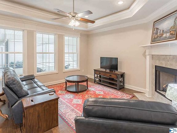 4th image of 31 Moore Farm Cir NW