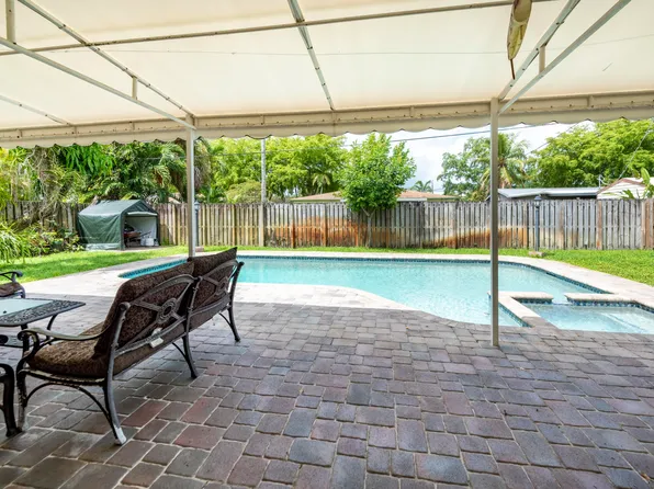 510 S 58th Court, Hollywood, FL 33023