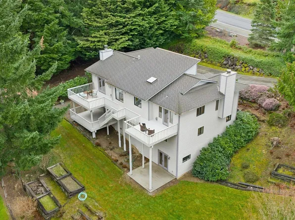 2420 Squak Mountain Loop SW, Issaquah, WA 98027
