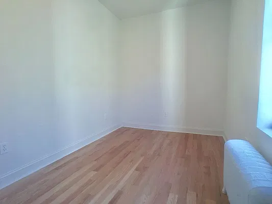 Rented by Sovereign Realty NYC | media 9