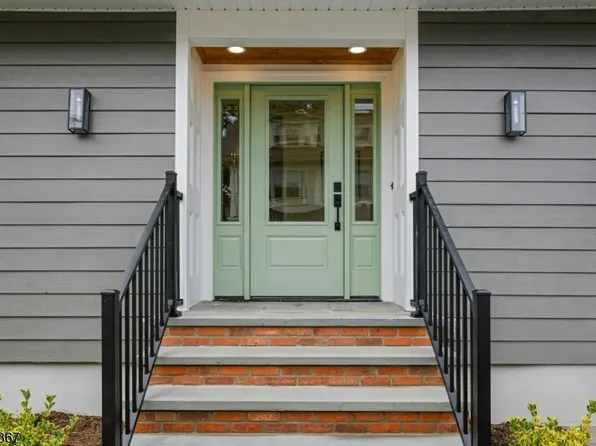 6 Mountain Pl, Montclair Twp., NJ 07043