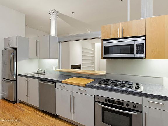 4th image of 55 White St APT 3C