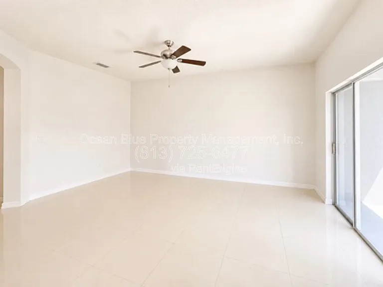 4524 Amberly Oaks Ct — Photo 4