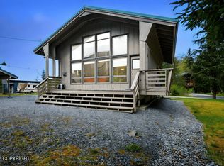 373 Brighton Rd, Girdwood, AK 99587