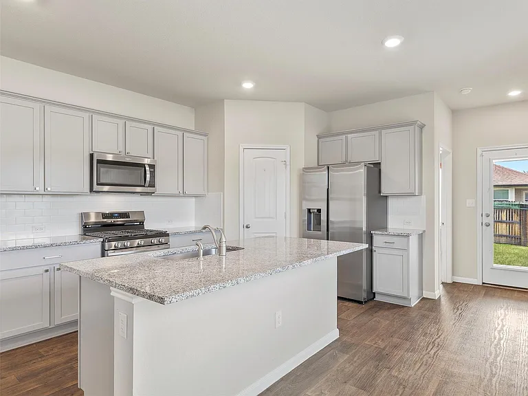 233 Baron Creek Trl — Photo 11