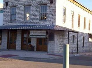 101 E Jackson St, Burnet, TX 78611