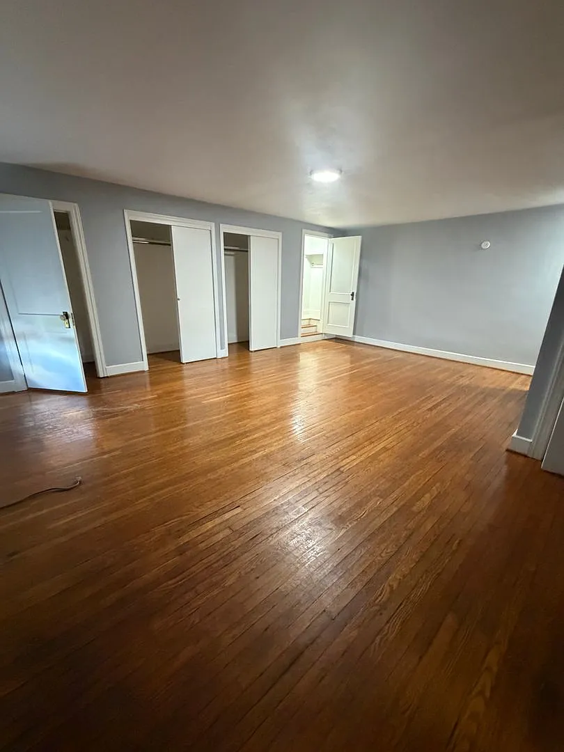 835 E Prospect St — Photo 3