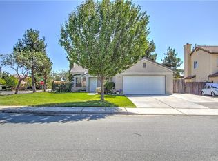 793 Cougar Ranch Rd, Beaumont, CA 92223