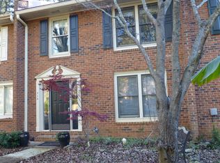 918 Chippendale Ln, Norcross, GA 30093