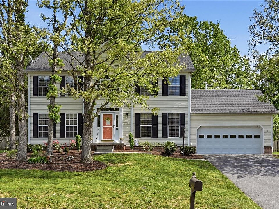 1st image of 126 Churchill Dr