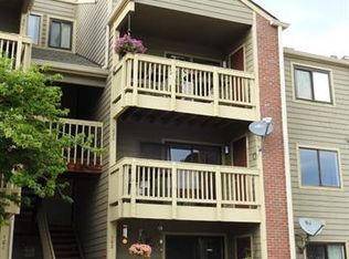10785 W 63rd Pl APT 202, Arvada, CO 80004