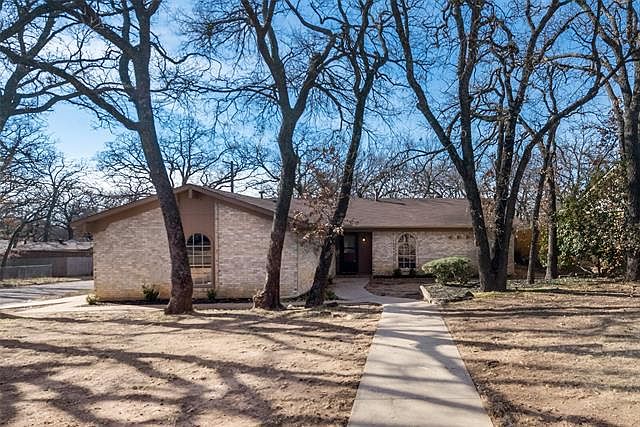 1st image of 2118 Jacqueline Dr