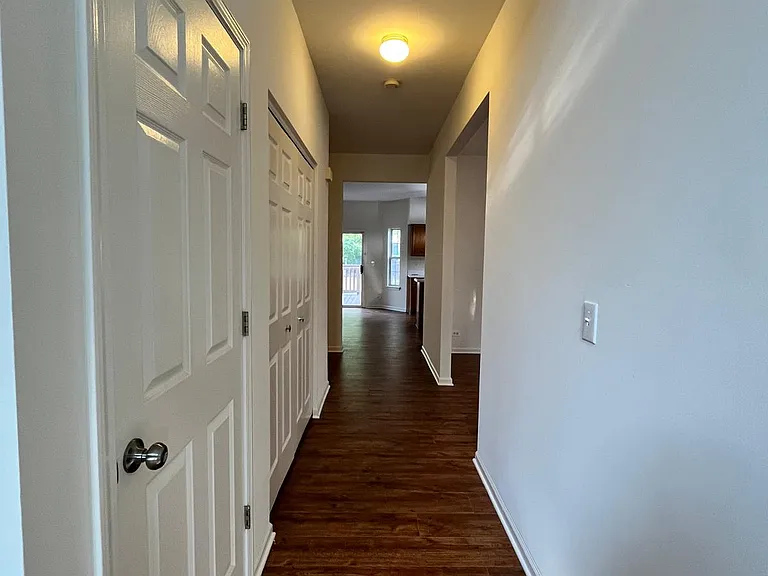 2803 Bluewater Cir — Photo 13
