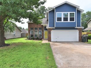12417 E 90th St N, Owasso, OK 74055