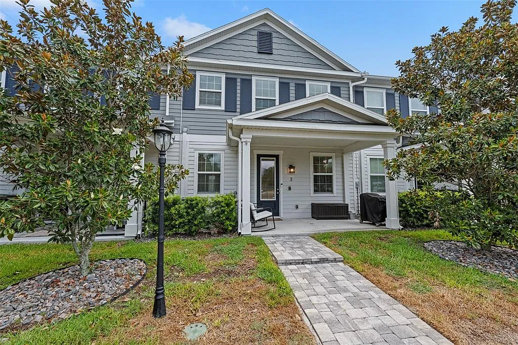 3 bed, 2.5 bath, 1527 sqft, $3,250 — Photo 1