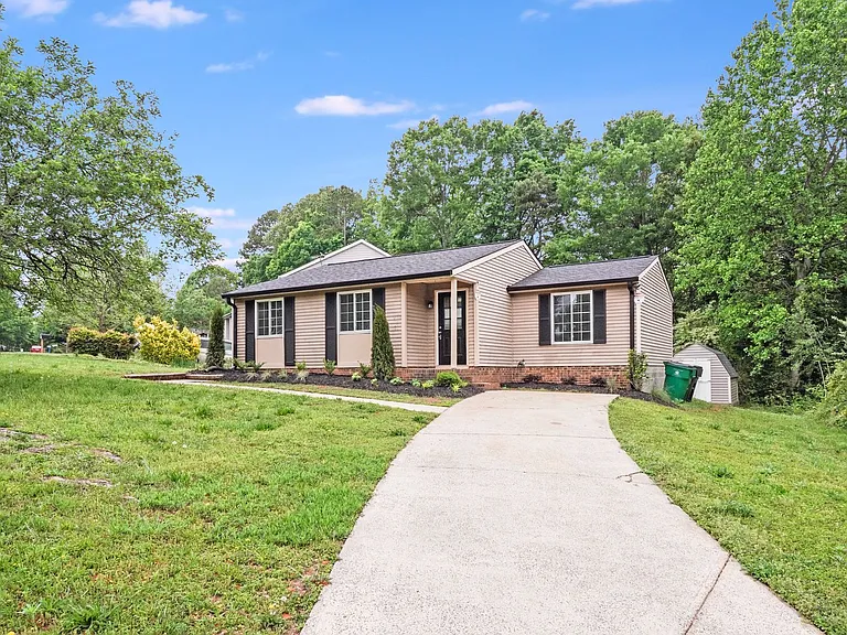 5001 Forest Mountain Ct — Photo 1