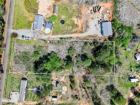 4th image of 213 Evergreen Church Rd