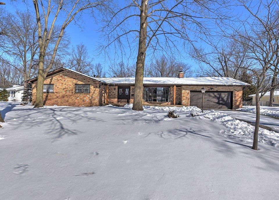 3058 Lake Bluff Dr, Decatur, IL 62521 Zillow