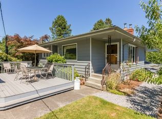 6400 Vista Dr, Ferndale, WA 98248