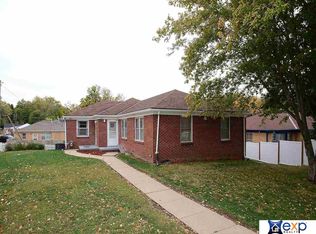 5207 Boyd St, Omaha, NE 68104