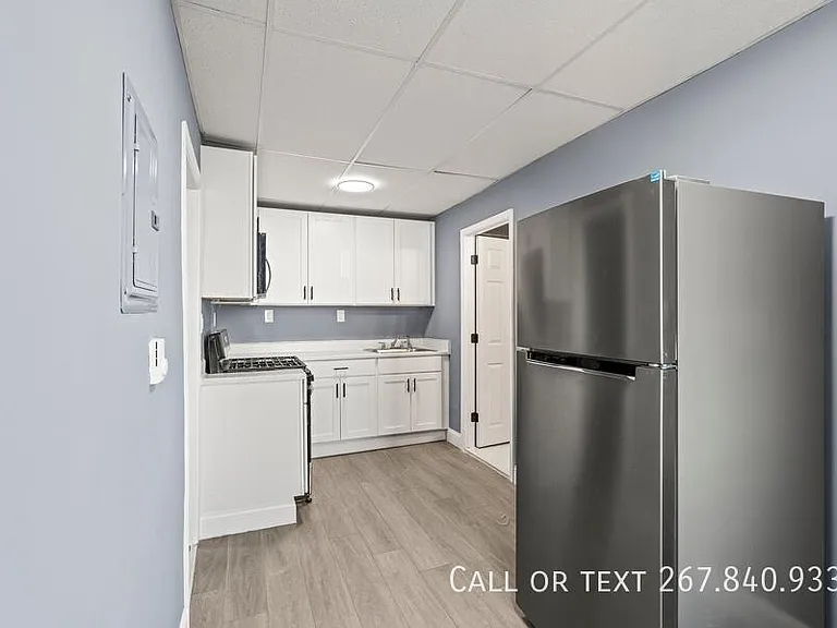 6401 Saybrook Ave #D — Photo 21