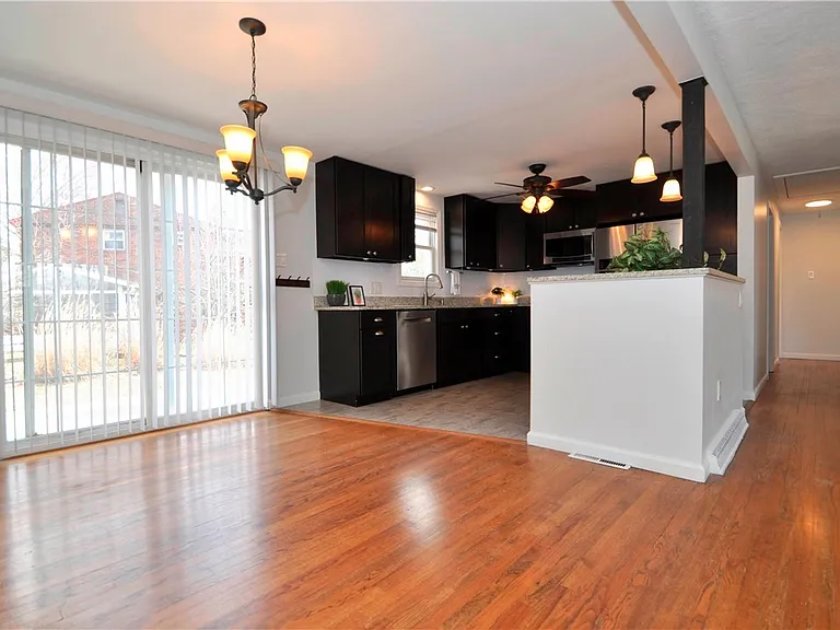 1313 Star Ridge Dr — Photo 10
