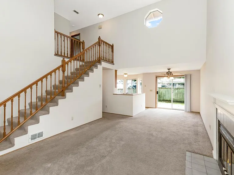 8415 71st Avenue Ct SW — Photo 2