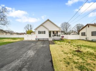 111 N Laurel St, Landisville, NJ 08326