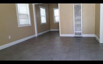 3rd image of 480 W 18th St APT 4