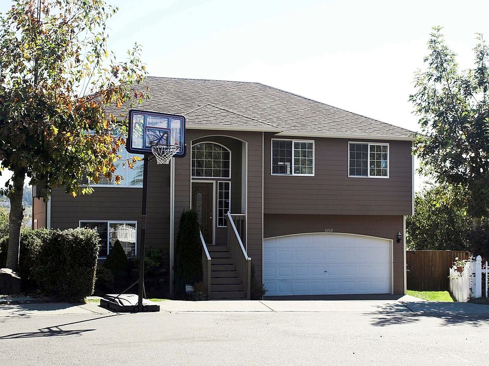 1st image of 5709 52nd Ave NE
