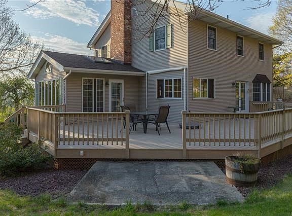 Huge private wrap around deck