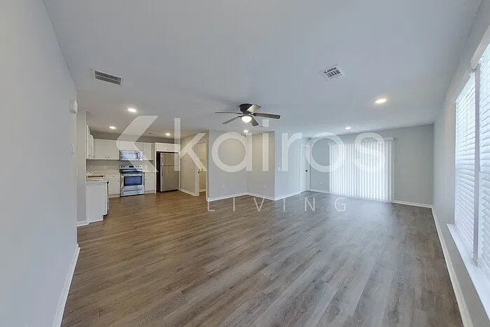 2 bed, 2.0 bath, 1207 sqft, $1,495 — Photo 4